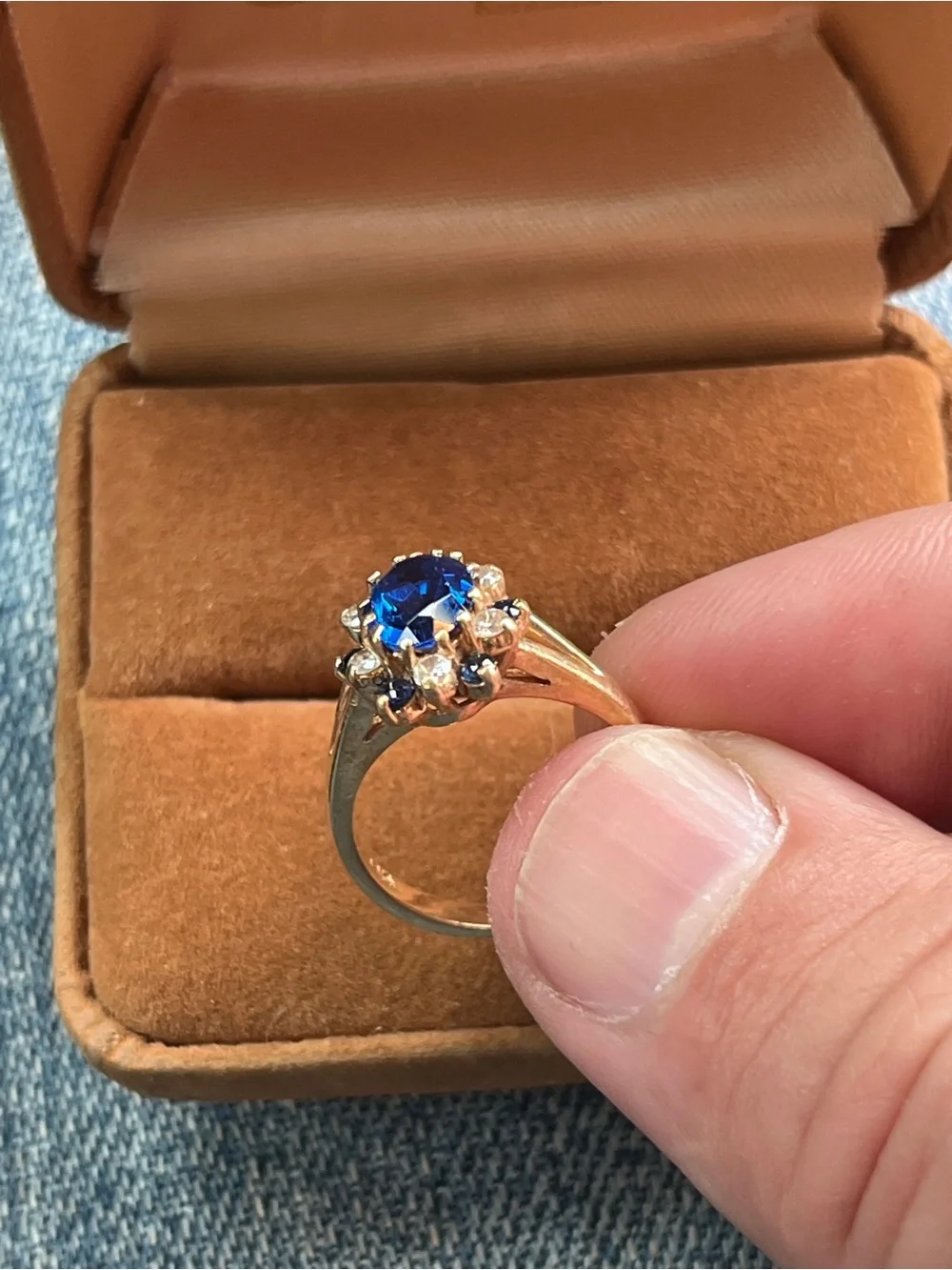 Blue Sapphire Halo Ring in Yellow Gold